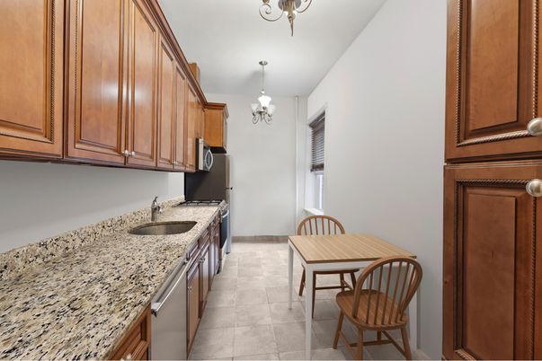 Chandelier, Interior, Kitchen