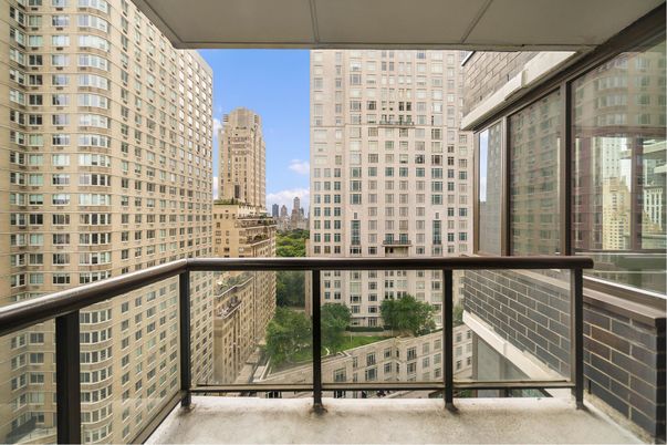 Exterior, Other, Skyline