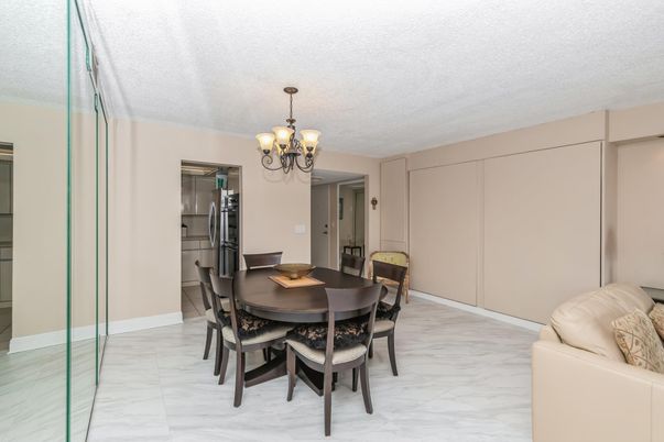 Chandelier, Dining room, Interior, Marble