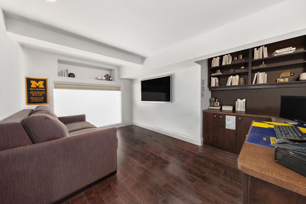 Home Office, Interior, Recessed Lighting, Wood Texture Flooring