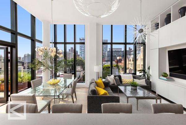 Dining room, Interior, Living room, Pendant Lights