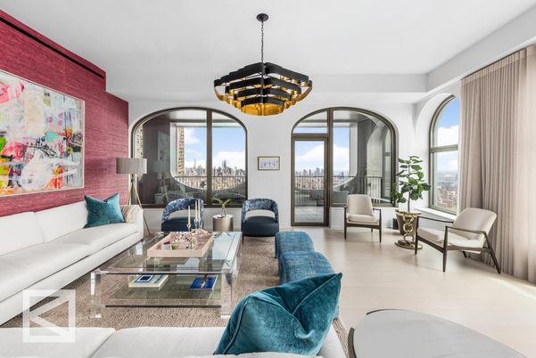 Chandelier, Interior, Living room, Pendant Lights