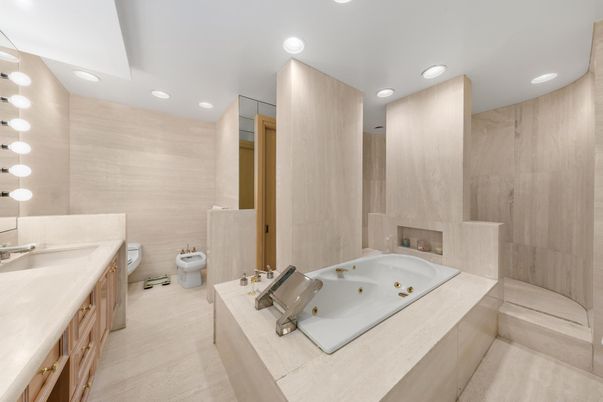 Bathroom, Dual Sink Vanities, Fireplace, Interior, Recessed Lighting