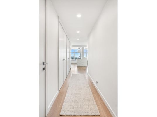 Interior, Recessed Lighting, Wood Texture Flooring