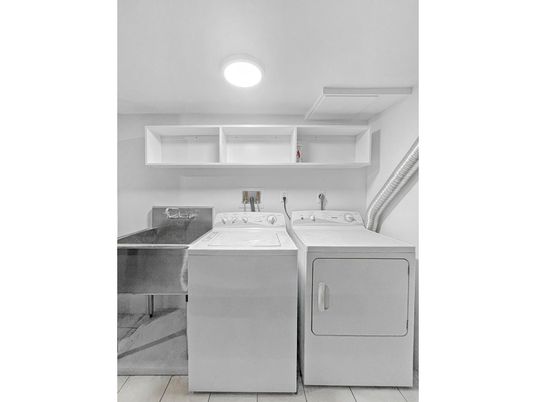 Interior, Utility Closets, Washer
