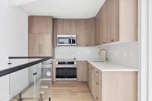 Interior, Kitchen, Recessed Lighting, Wood Texture Flooring