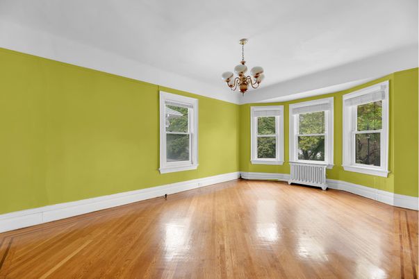 Chandelier, Empty room, Interior, Wood Texture Flooring