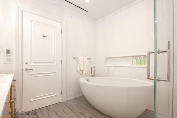 Bathroom, Free Standing Baths, Interior, Recessed Lighting, Wood Texture Flooring