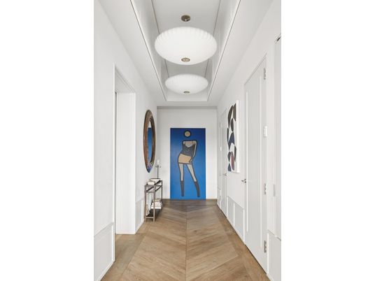 Interior, Recessed Lighting, Wood Texture Flooring