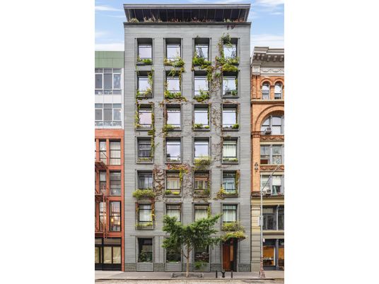 Exterior, Facade, Condo Building