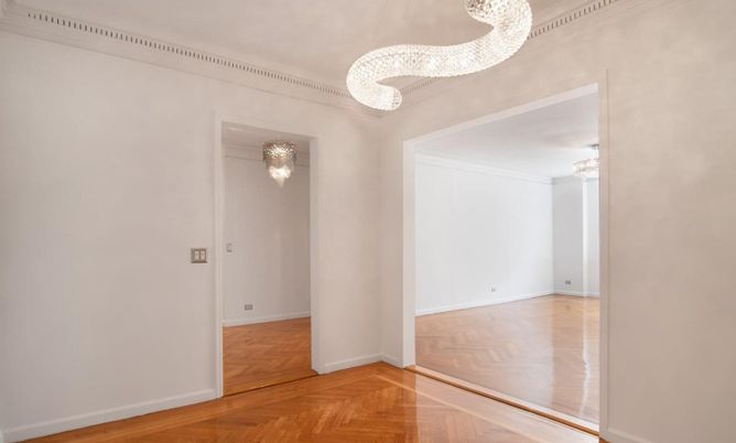 Chandelier, Empty room, Interior, Wood Texture Flooring