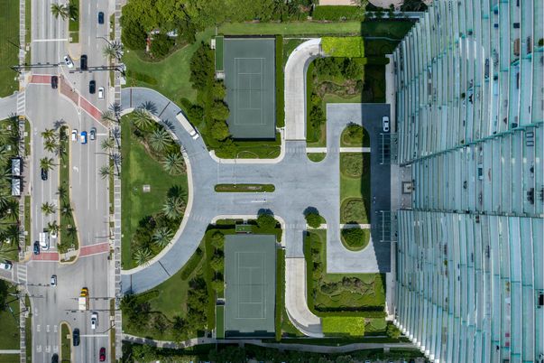 Exterior, Drone