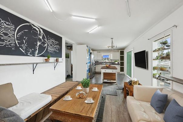 Chandelier, Dining room, Interior, Living room, Wood Texture Flooring