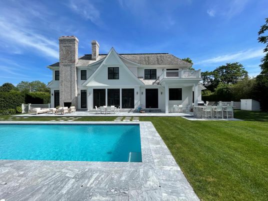 Backyard, Exterior, Pool