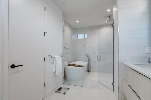 Bathroom, Free Standing Baths, Glass Shower, Interior, Recessed Lighting