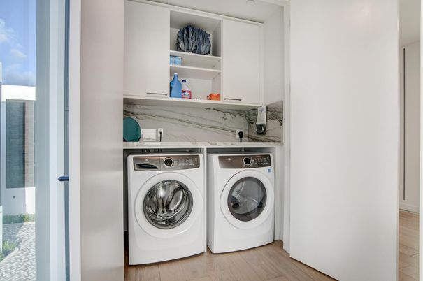 Interior, Marble Walls, Utility Closets, Washer, Wood Texture Flooring