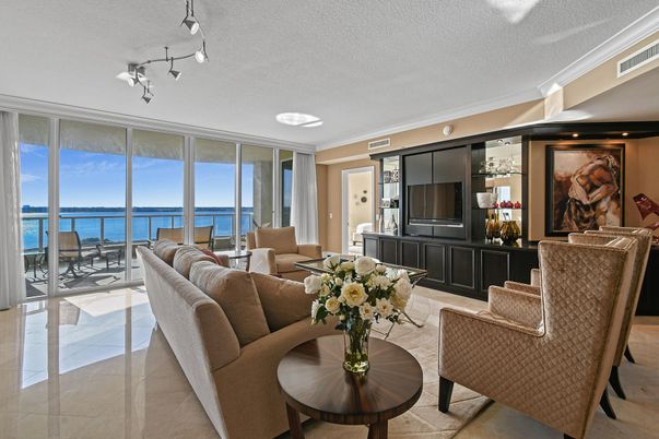 Interior, Living room, Water