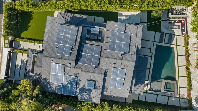 Exterior, Drone