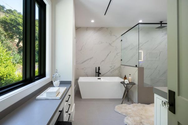 Bathroom, Free Standing Baths, Glass Shower, Interior, Marble Walls, Recessed Lighting