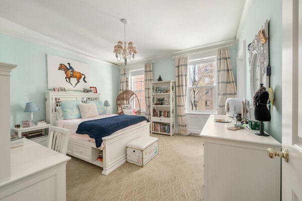 Bedroom, Chandelier, Home Office, Interior