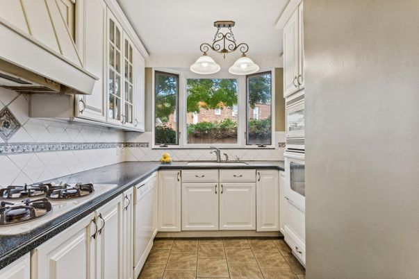 Interior, Kitchen, Pendant Lights
