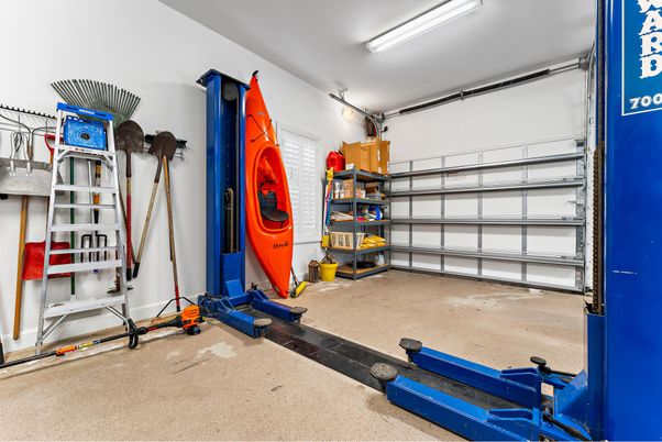 Fitness Equipment, Garage, Interior