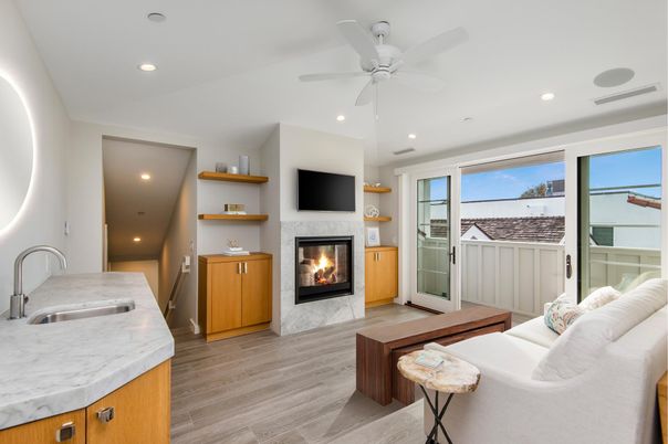 Fireplace, Interior, Living room, Recessed Lighting, Wood Texture Flooring