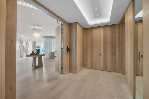 Chandelier, Interior, Recessed Lighting, Wood Texture Flooring