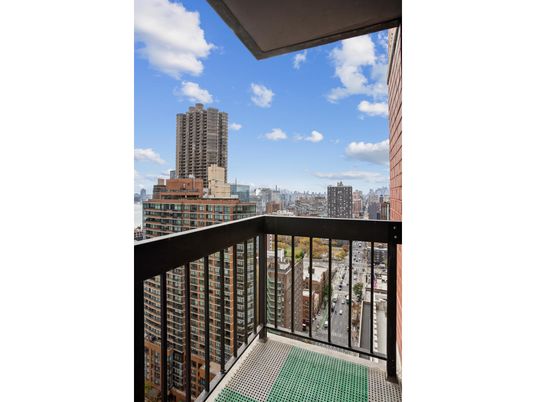 Exterior, Other, Skyline