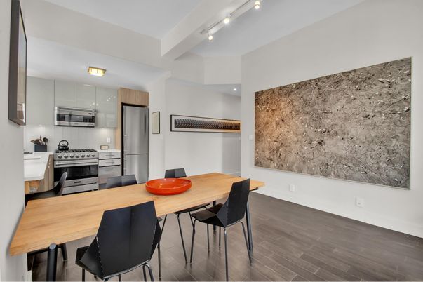 Dining room, Interior, Kitchen, Stainless Steel Appliances, Wood Texture Flooring