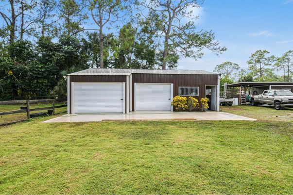 Backyard, Detached Garage, Exterior