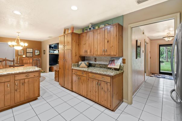 Chandelier, Interior, Kitchen, Recessed Lighting
