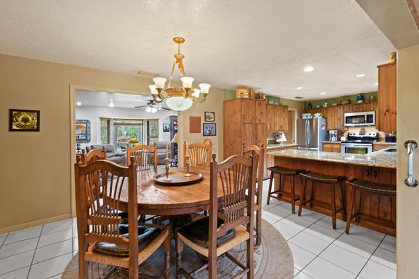 Chandelier, Dining room, Interior, Kitchen, Recessed Lighting, Stainless Steel Appliances