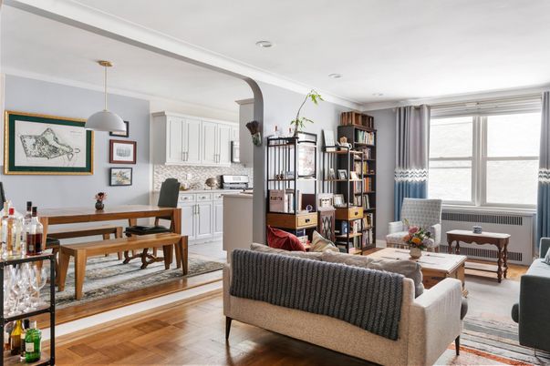 Dining room, Interior, Kitchen, Living room, Pendant Lights, Recessed Lighting, Wood Texture Flooring