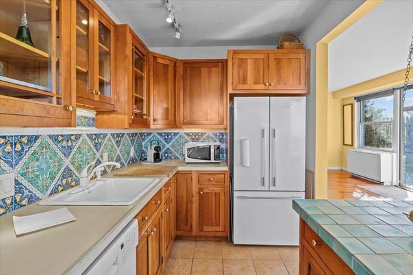 Interior, Kitchen, Tile Countertops