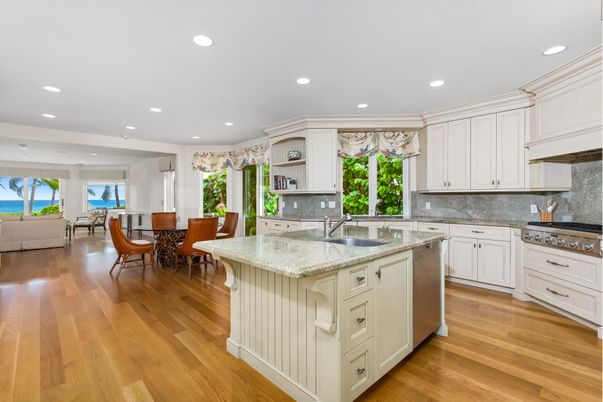 Dining room, Interior, Kitchen, Recessed Lighting, Stainless Steel Appliances, Wood Texture Flooring