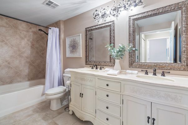 Bathroom, Dual Sink Vanities, Interior