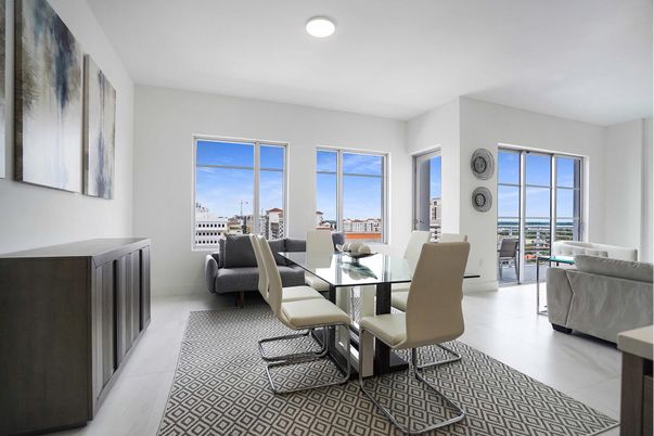 Dining room, Interior, Living room, Recessed Lighting