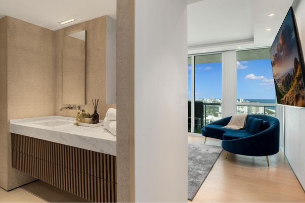 Bathroom, Interior, Recessed Lighting, Water, Wood Texture Flooring