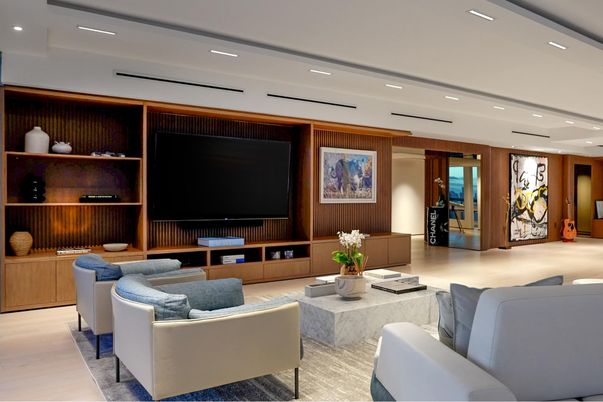 Interior, Living room, Recessed Lighting, Wood Texture Flooring