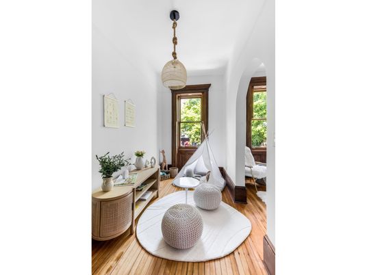 Interior, Living room, Pendant Lights, Wood Texture Flooring