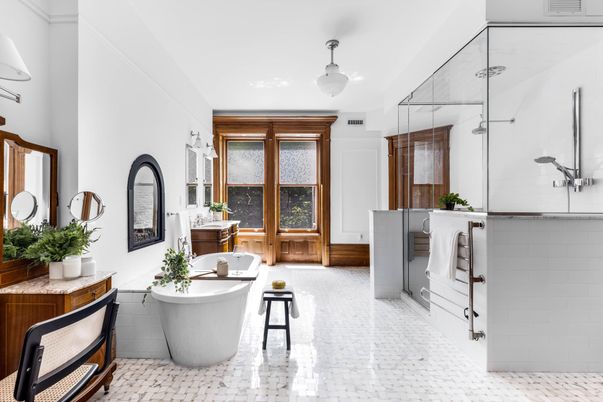 Bathroom, Free Standing Baths, Interior