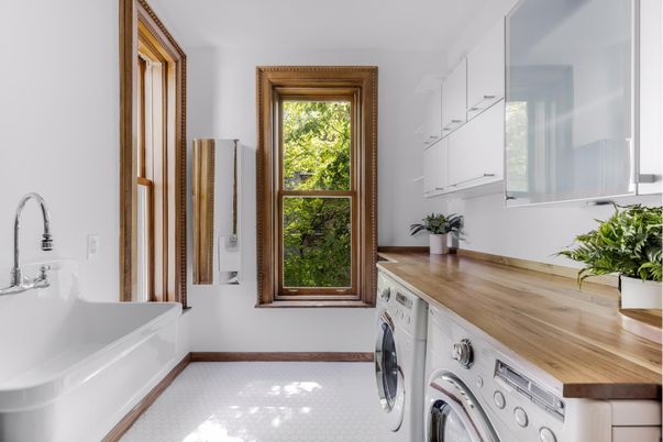 Interior, Washer