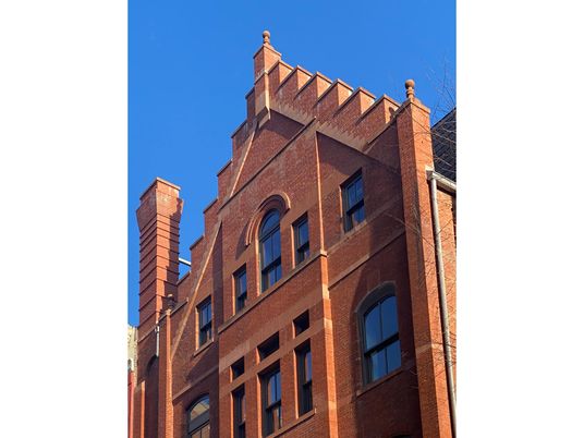 Exterior, Facade, Rowhouse