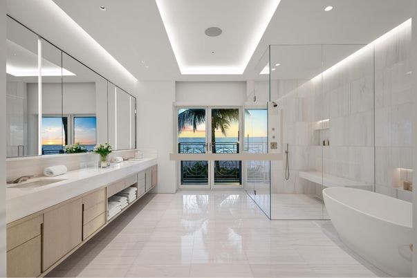 Bathroom, Dual Sink Vanities, Free Standing Baths, Glass Shower, Interior, Recessed Lighting