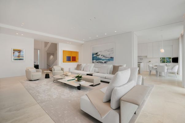 Dining room, Interior, Living room, Pendant Lights, Recessed Lighting