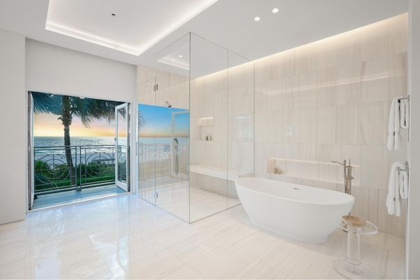 Bathroom, Free Standing Baths, Glass Shower, Interior, Recessed Lighting, Water