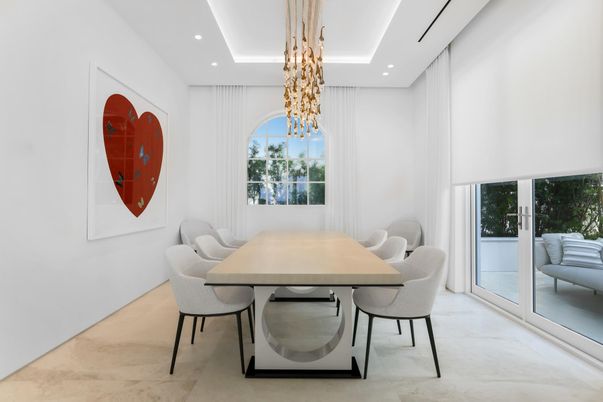 Dining room, Interior, Pendant Lights, Recessed Lighting