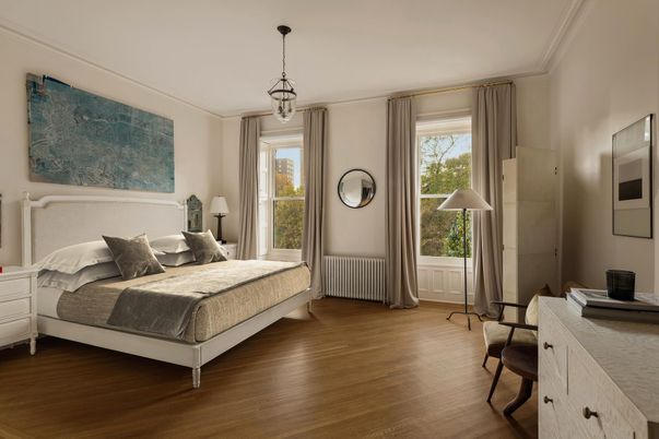 Bedroom, Interior, Pendant Lights, Wood Texture Flooring