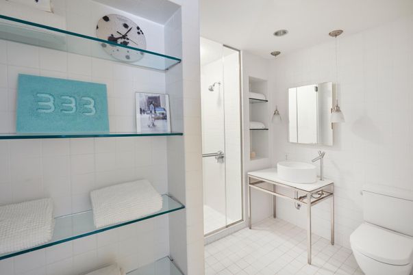 Bathroom, Interior, Pendant Lights, Recessed Lighting